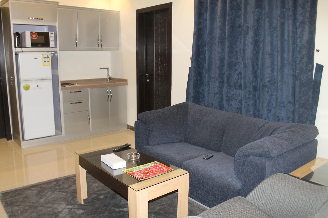 فندق دولف الرياض شارع العمرة Doolv Hotel Exterior foto
